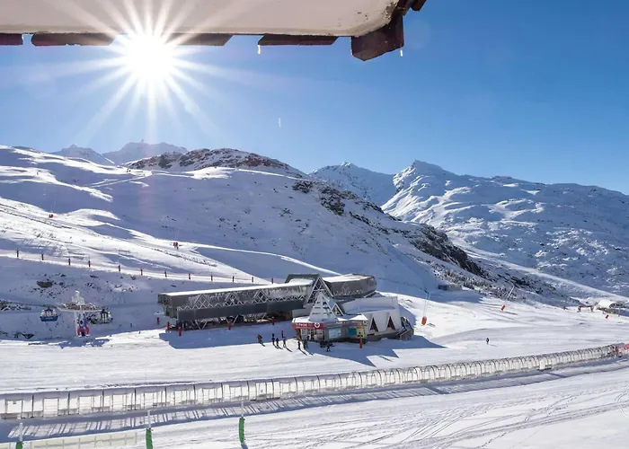 Renove - 5 Pers, Balcon, Commerces Au Pied, Local A - Fr-1-637-65 Val Thorens