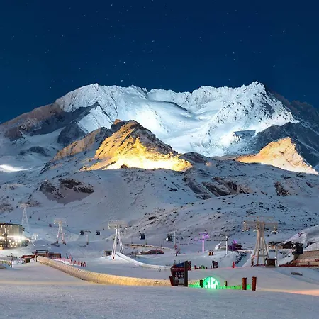 Renove - 5 Pers, Balcon, Commerces Au Pied, Local A - Fr-1-637-65 * Val Thorens